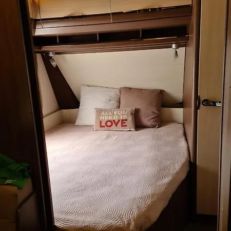 Ultimate Caravan Experience - 1st Line Gradina Ваканционно селище Созопол